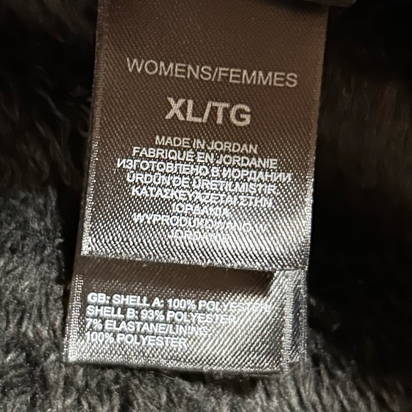 The North Face Woman’s Osito Fleece Vest size XL ( NWT) - Picture 4 of 7